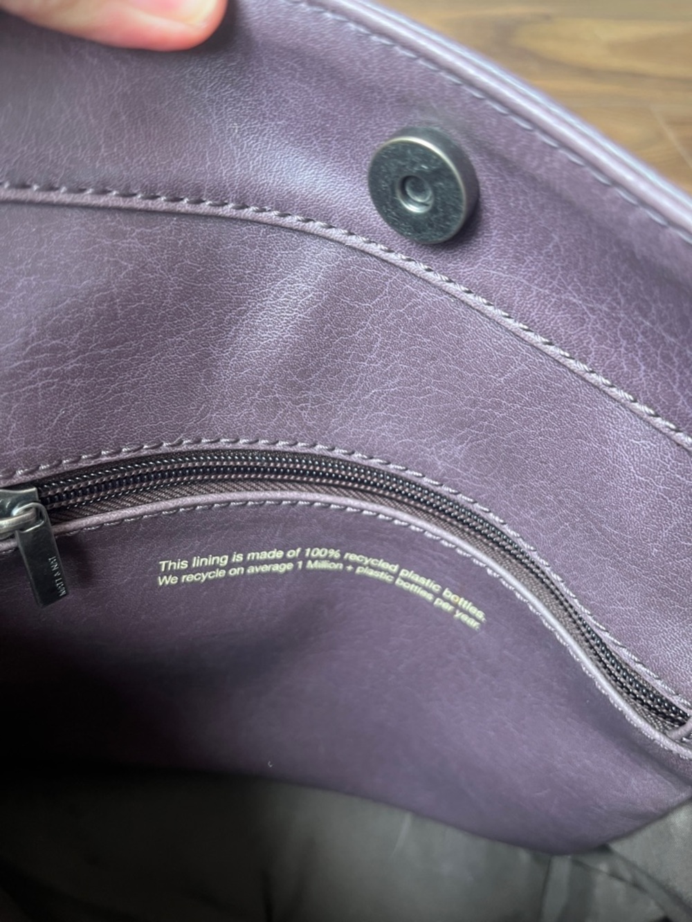 Matt & Nat Deep Plum Vegan Leather Shoulder Medium Bag Recycled - Picture 9 of 10